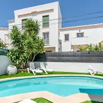 Апартаменти Vivenda Neves In By Lovelystay Албуфейра
