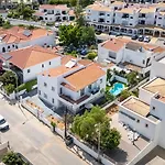 Vivenda Neves In By Lovelystay Апартаменти