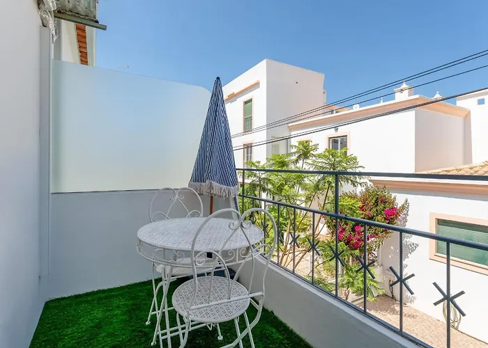 Vivenda Neves In By Lovelystay Apartment Albufeira