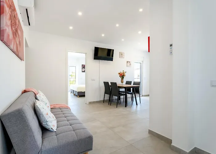 Vivenda Neves In By Lovelystay Apartment Albufeira
