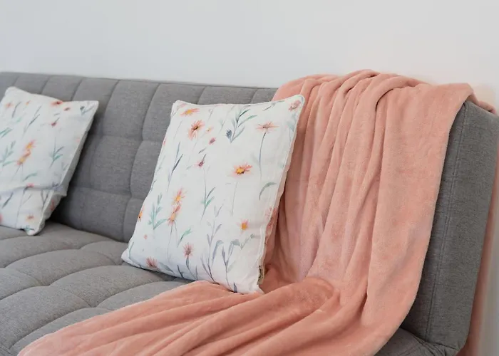 Apartment Vivenda Neves In By Lovelystay Albufeira