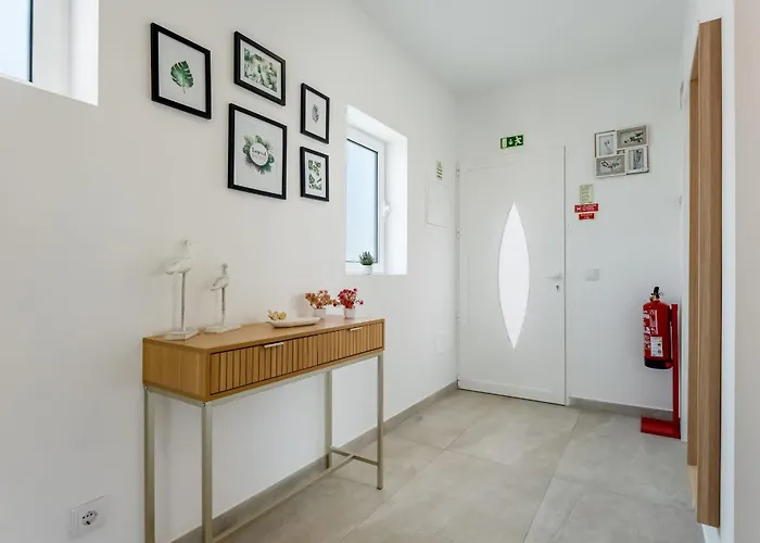 Apartment Vivenda Neves In By Lovelystay