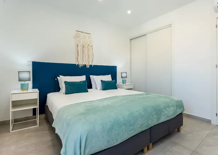 Apartment Vivenda Neves In By Lovelystay