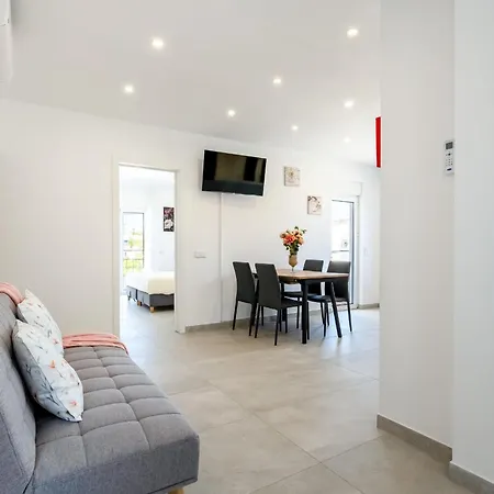 Vivenda Neves In By Lovelystay Appartement Albufeira